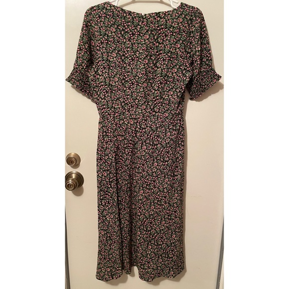 J Crew Smocked Sleeve Floral Midi Dress - Picture 4 of 11